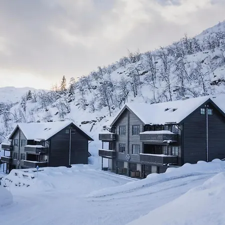 Large In Skardsnuten, Ski-inn-ski-out Hemsedal